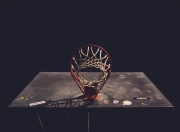 SKT带队取胜！，Faker重要时刻锐不可当热度持续攀升