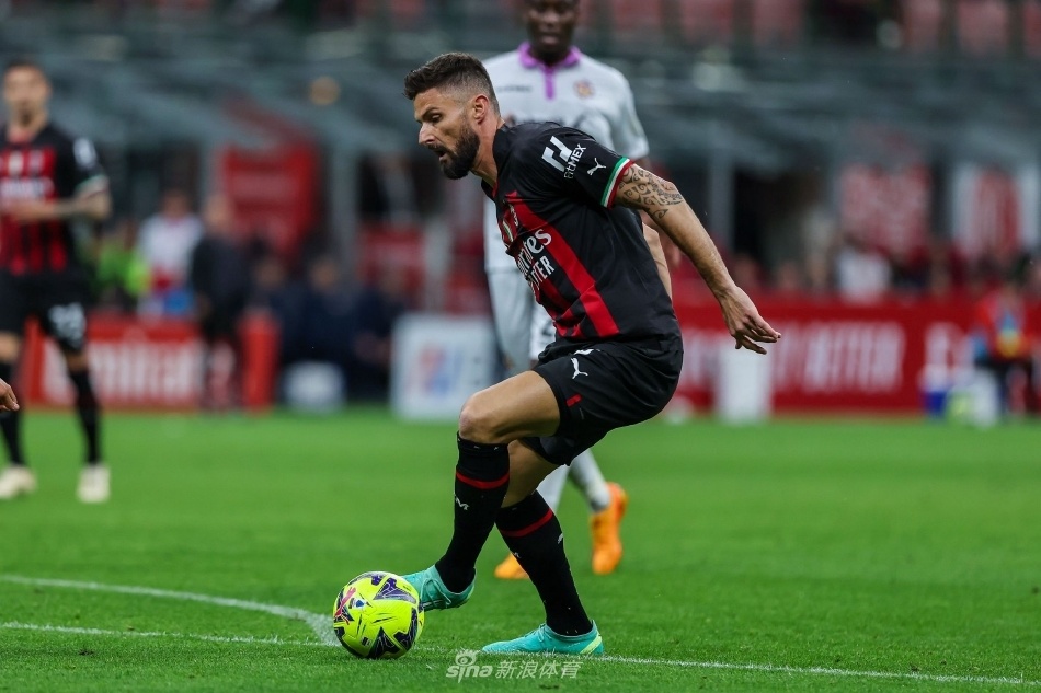 意甲最新形势：金州勇士高居榜首，巴塞罗那强势追赶，冠军归属成迷的简单介绍